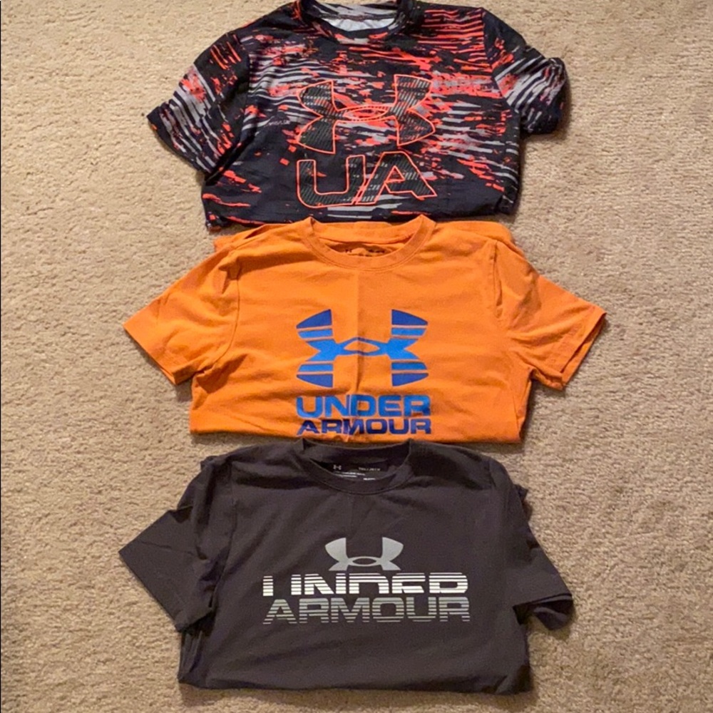 Set of three boys tee shirts